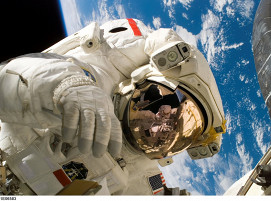 astronaut-11080_1280_WikiImages