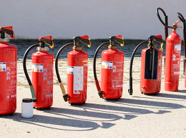 fire-extinguisher-712975_1280_Manfred Antranias Zimmer