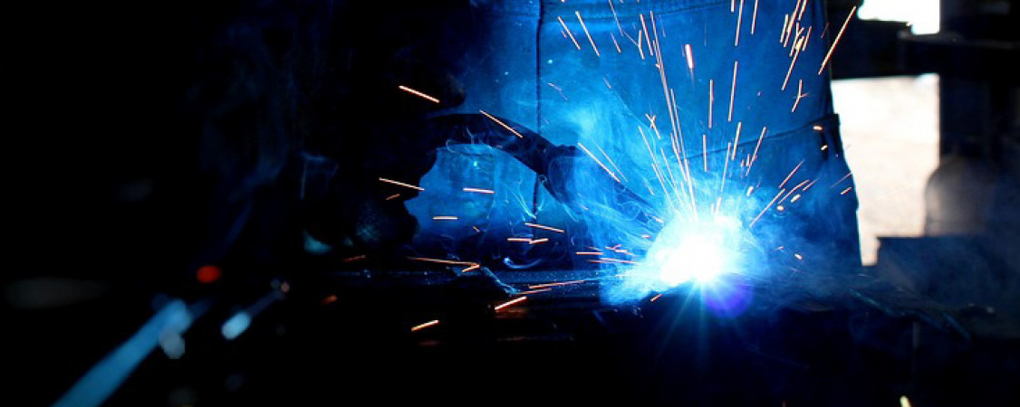 welding-2306843_1280_ Emir Krasnić_edited