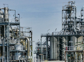 refinery-3613522_1280_ Talpa_edited